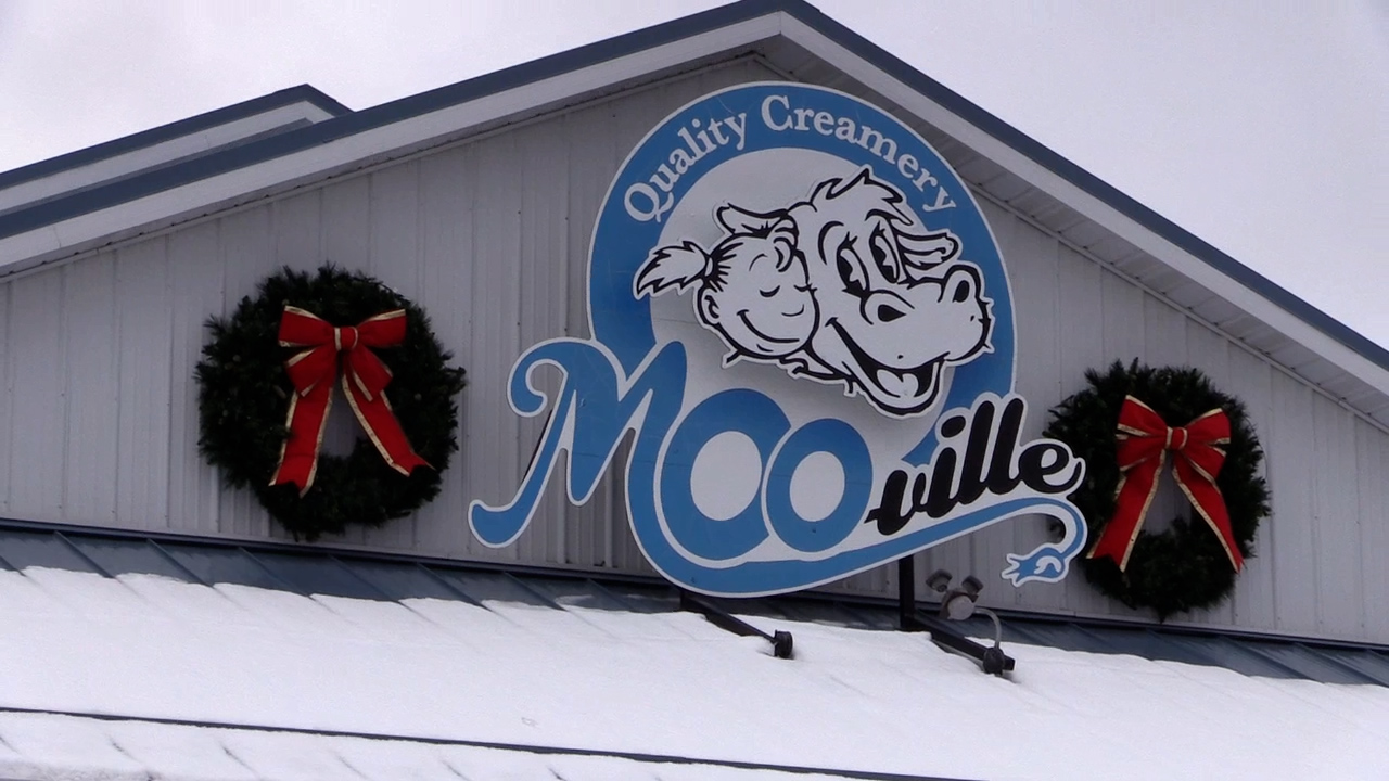 An image of a large sign with the text "MOOville"