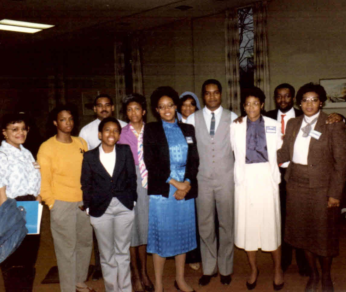 Group of MANRRS members at a conference