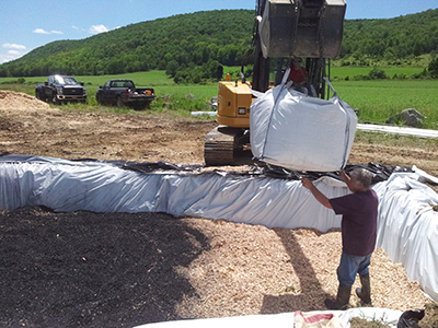 Construction of a bioreactor